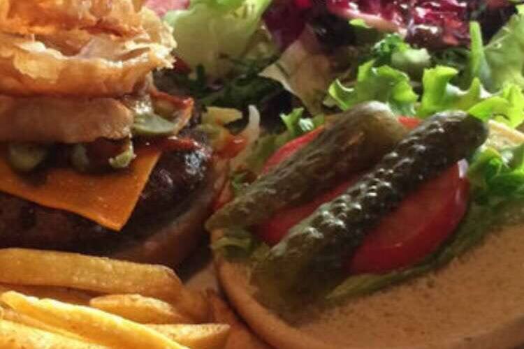 happy moon s izmit izmit